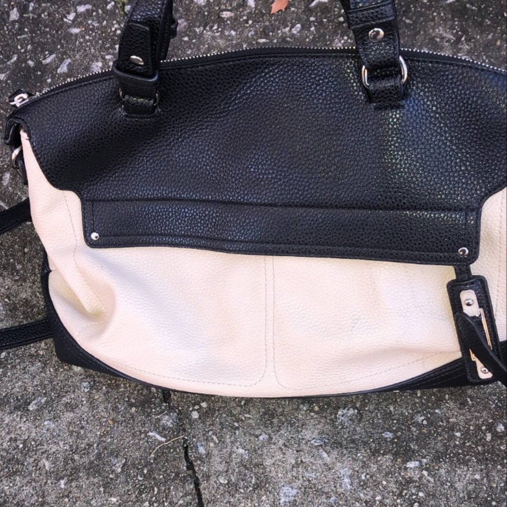 Handbag - Picture 2 of 5